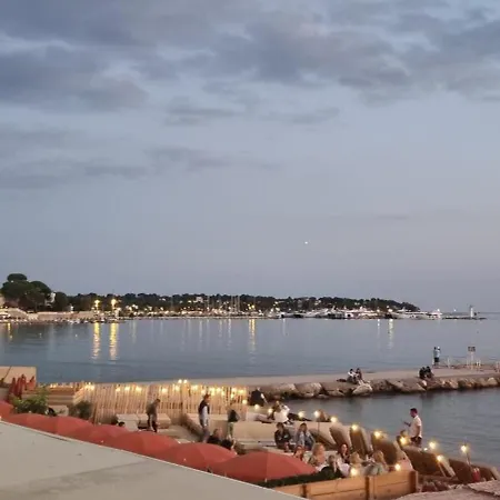 Le Cap St-charles - Spacieux Dernier Etage - Terrasses - Climatisation - Parking 胡安莱潘