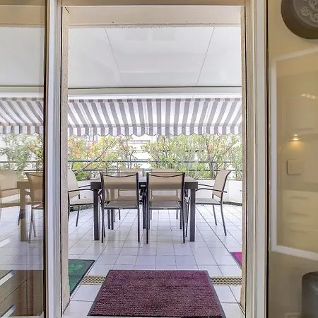 Le Cap St-charles - Spacieux Dernier Etage - Terrasses - Climatisation - Parking 公寓 胡安莱潘