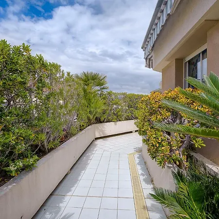 Le Cap St-charles - Spacieux Dernier Etage - Terrasses - Climatisation - Parking * Juan-les-Pins